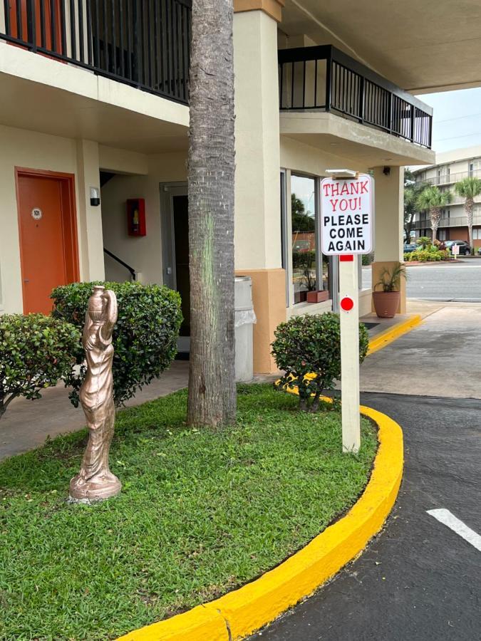 Hole Inn The Wall Hotel - Fort Walton Beach - Sunset Plaza - Nearby Beaches & Hurlburt Exteriér fotografie